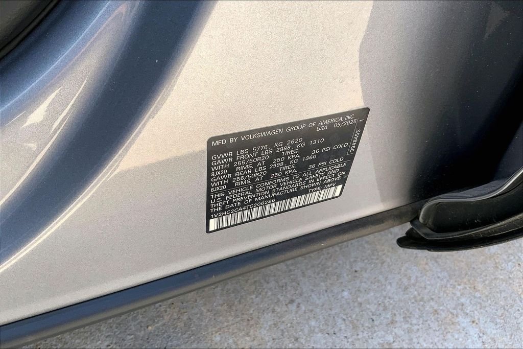 Used 2026 Silver Mist Metallic Volkswagen SE w/Technology image 33