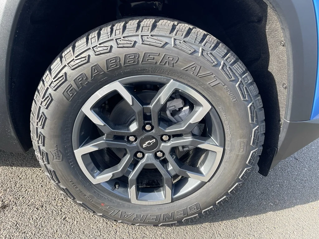 2026 Chevrolet Equinox ACTIV - Photo 11