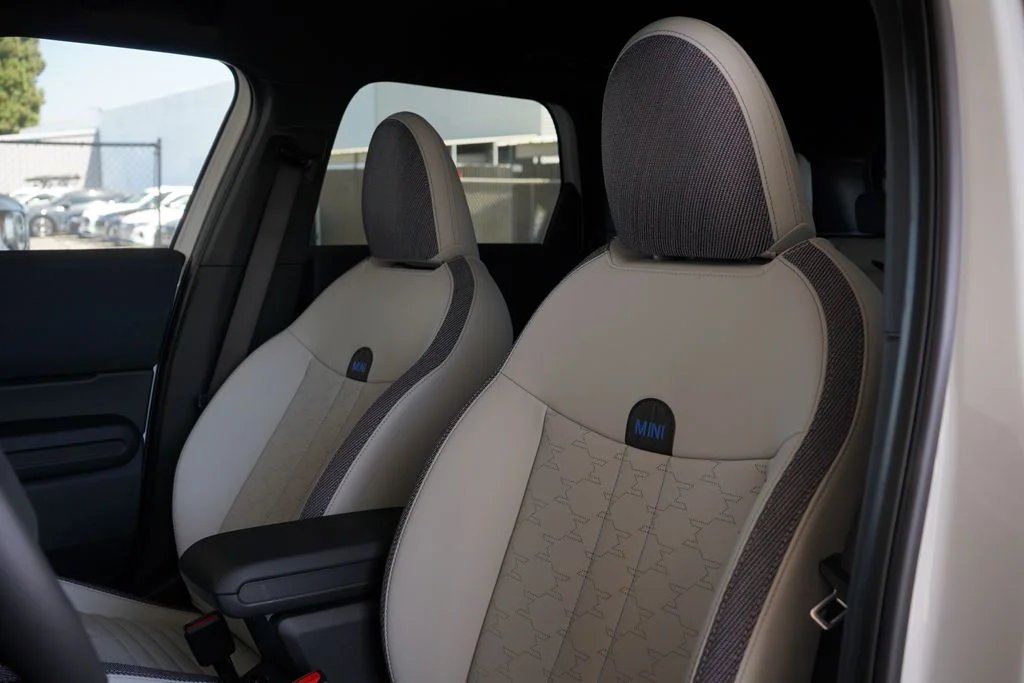 2026 MINI Countryman S - Photo 13