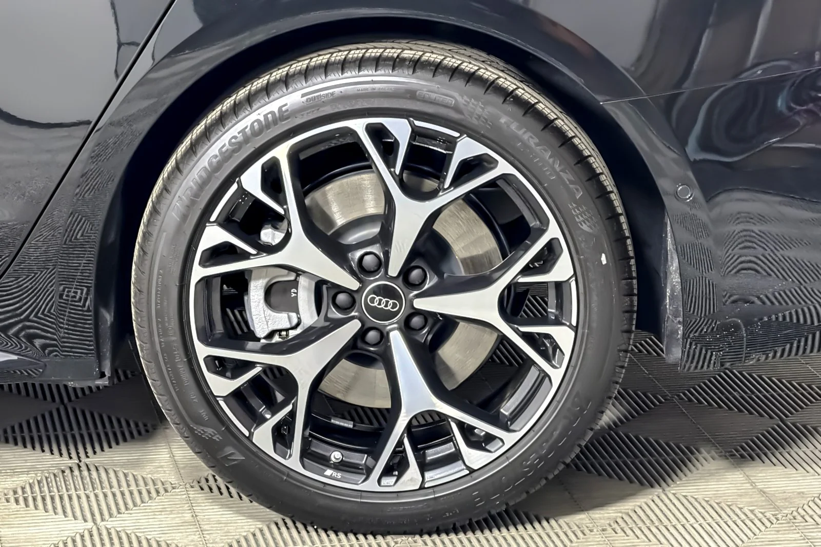 2026 Audi A6 Premium Plus - Photo 24