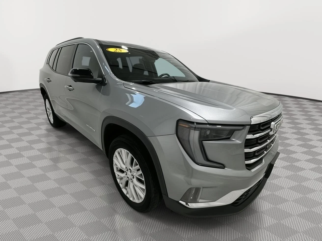 Used 2025 Sterling Metallic GMC Elevation image 7