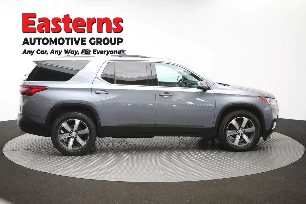 Used 2018 Gray Chevrolet 3LT image 49