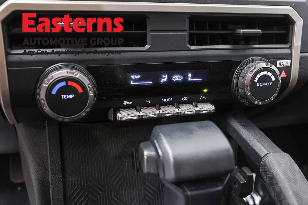 Used 2025 White Toyota SR image 19