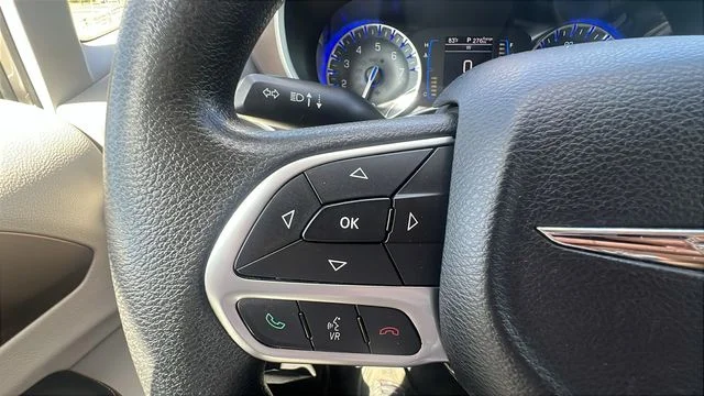 Used 2017 Silver Chrysler Touring image 23