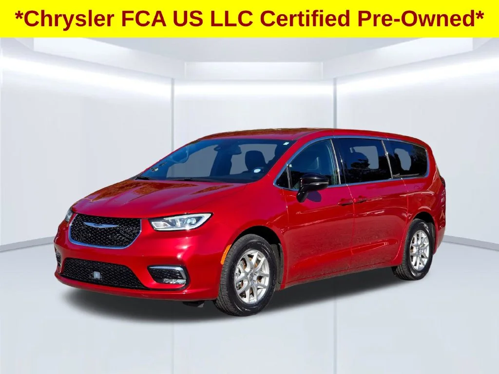 Used 2025 Red Chrysler Select image 2