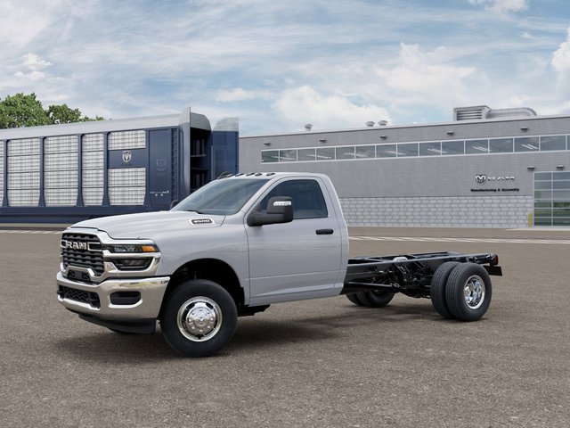 2026 RAM 3500 Chassis Cab