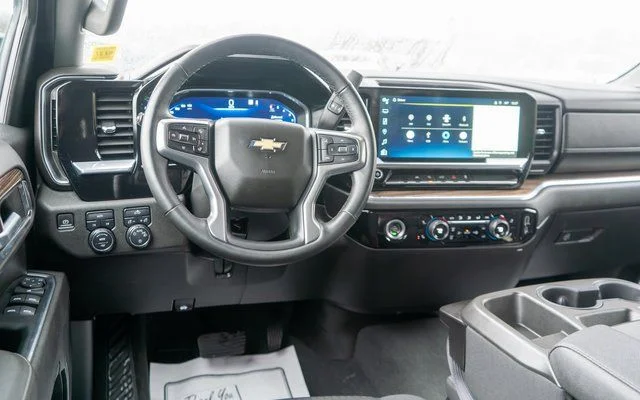Used 2023 Gray Chevrolet LT image 13