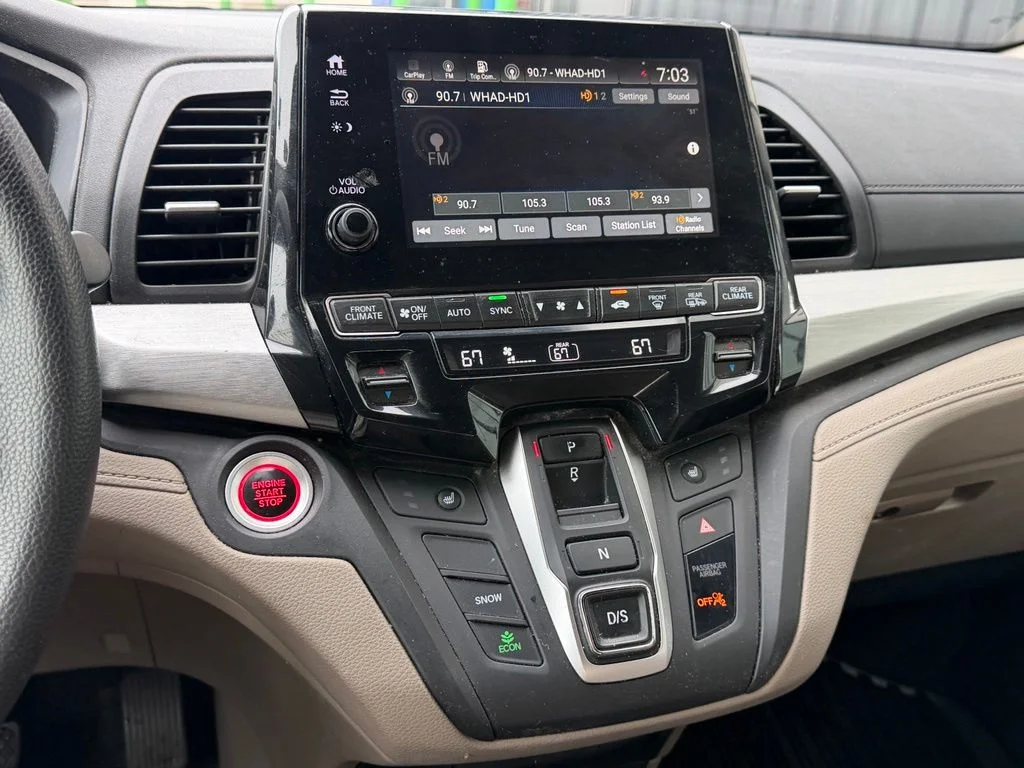 Used 2018 Red Honda EX image 10