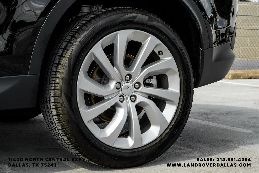 Used 2023 Black Land Rover S image 60