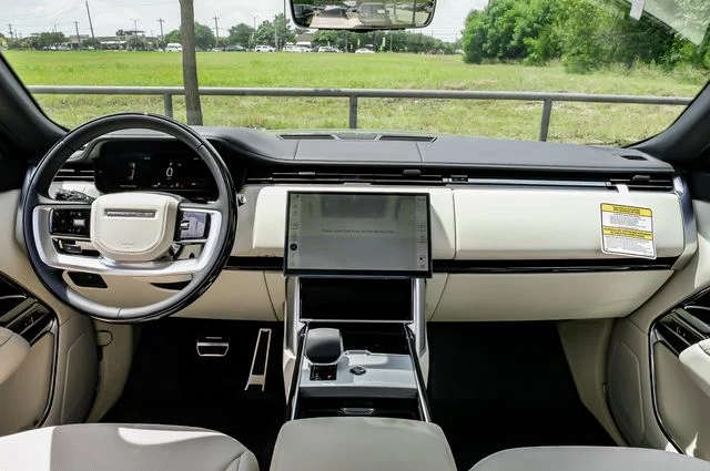New 2026 Gray Land Rover SE image 21