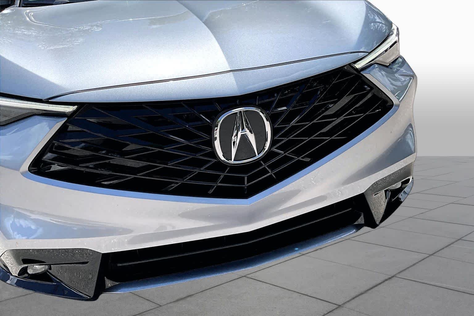 Used 2025 Solar Silver Metallic Acura w/A-Spec Package image 29