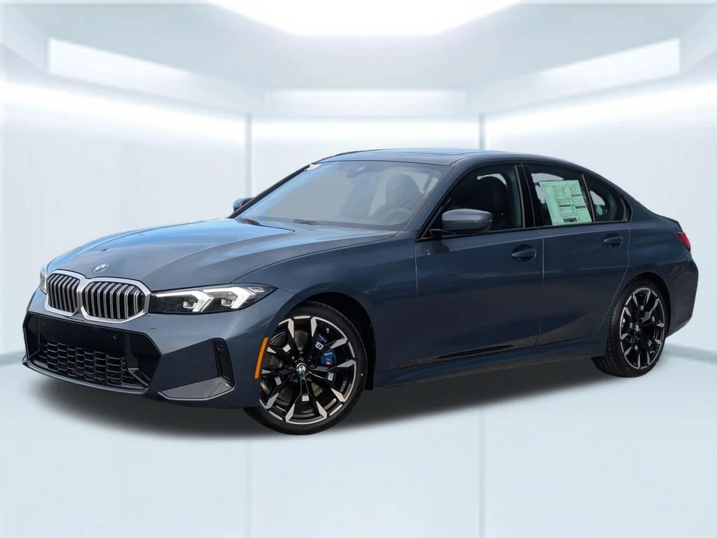2026 BMW 3 Series 330i Sedan's photo