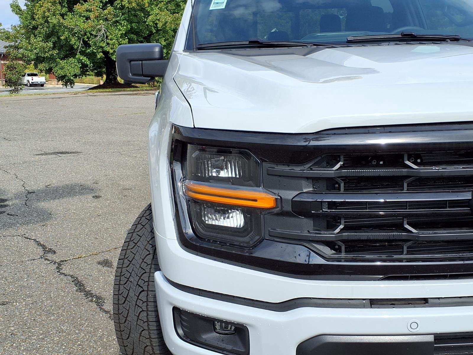 New 2026 Avalanche Ford XLT image 14