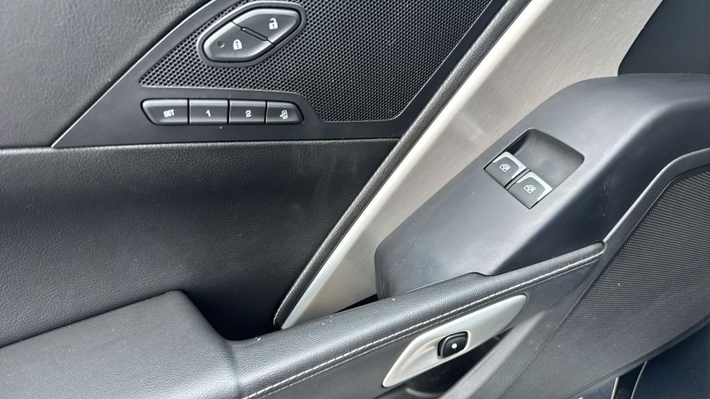Used 2019 Gray Chevrolet Grand Sport image 34