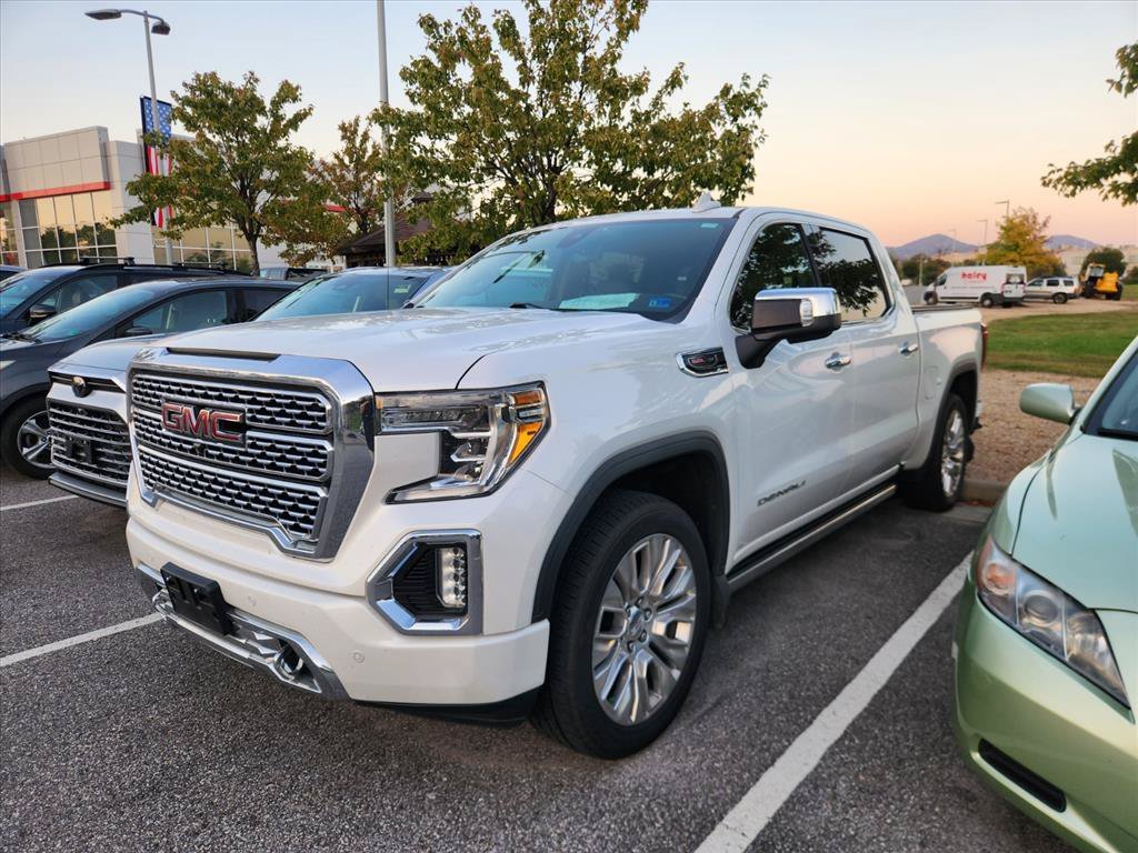 Used 2020 White GMC Denali image 6