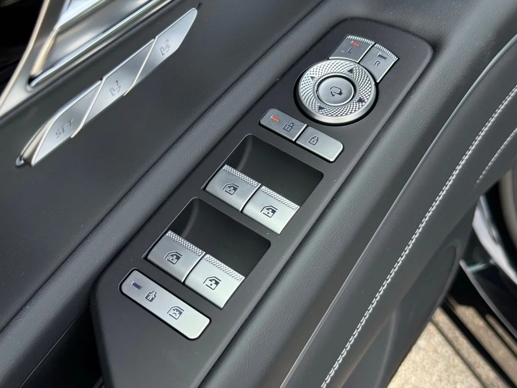 2025 GENESIS GV80 Standard - Photo 24