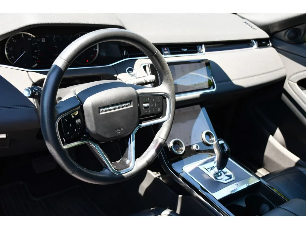 Used 2023 Fuji White Land Rover S image 13