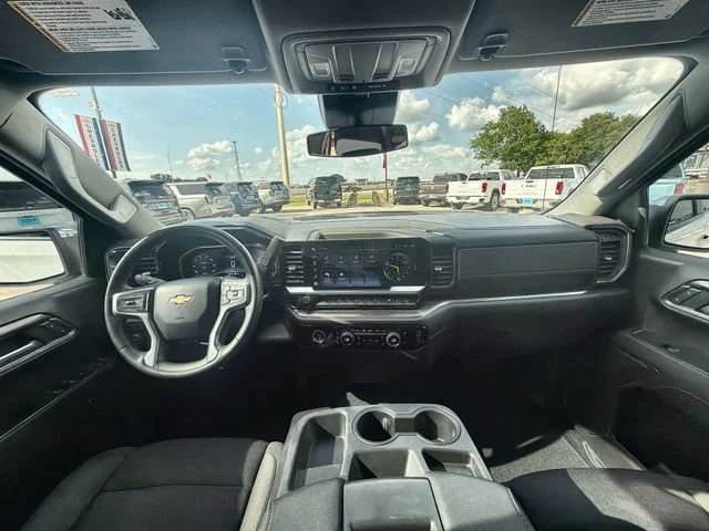 Used 2023 Summit White Chevrolet LT image 19