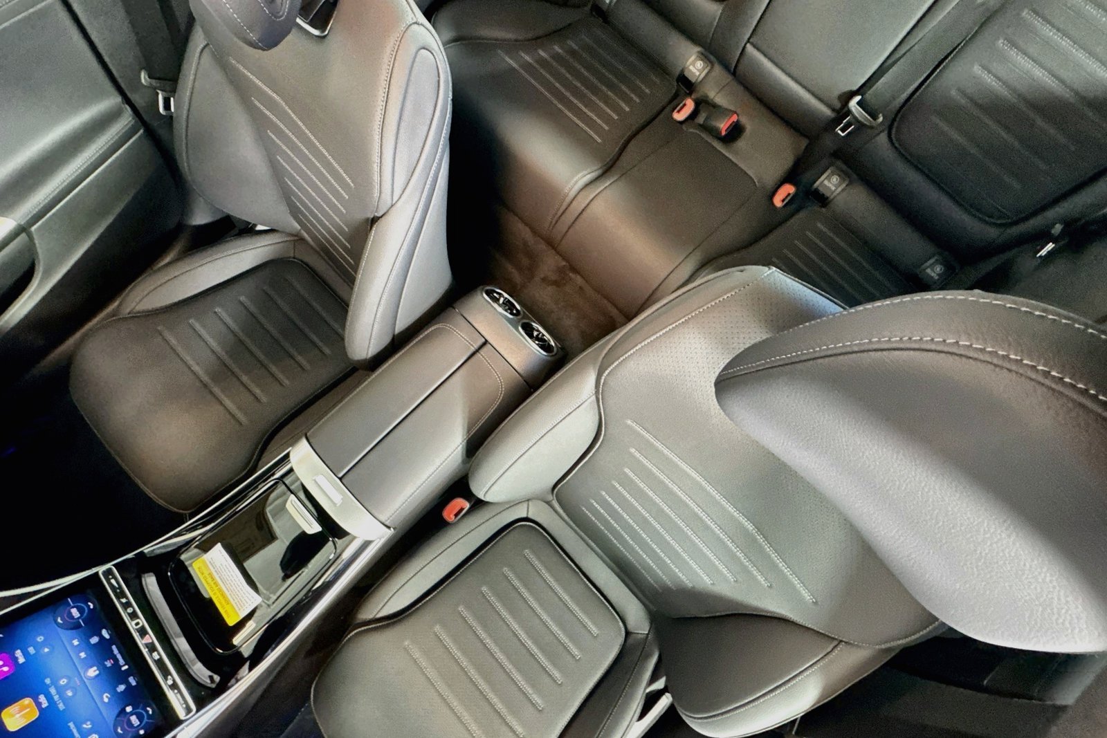 New 2026 Selenite Grey Metallic Mercedes-Benz C 300 image 19