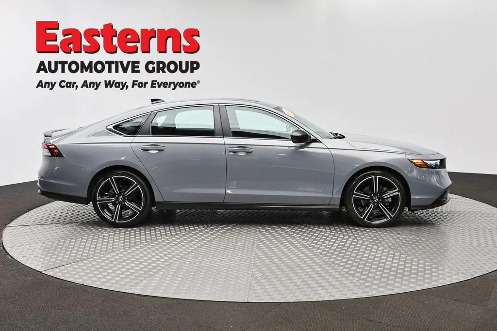 Used 2025 Gray Honda Sport image 4