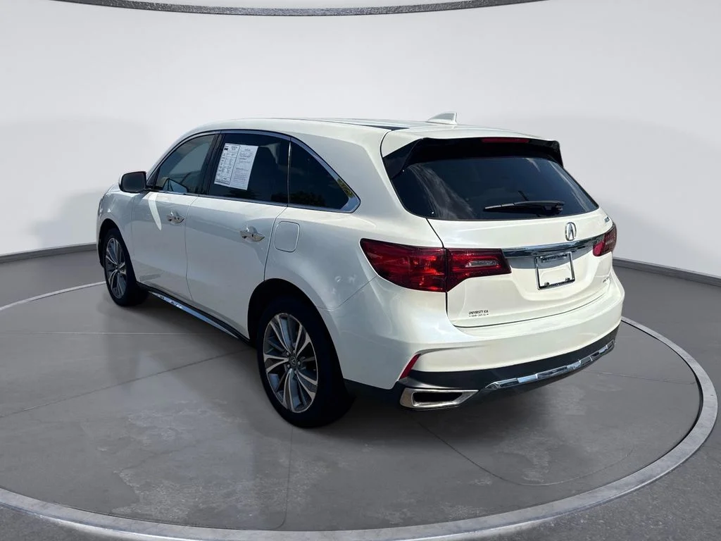 Used 2017  Acura 3.5L image 5