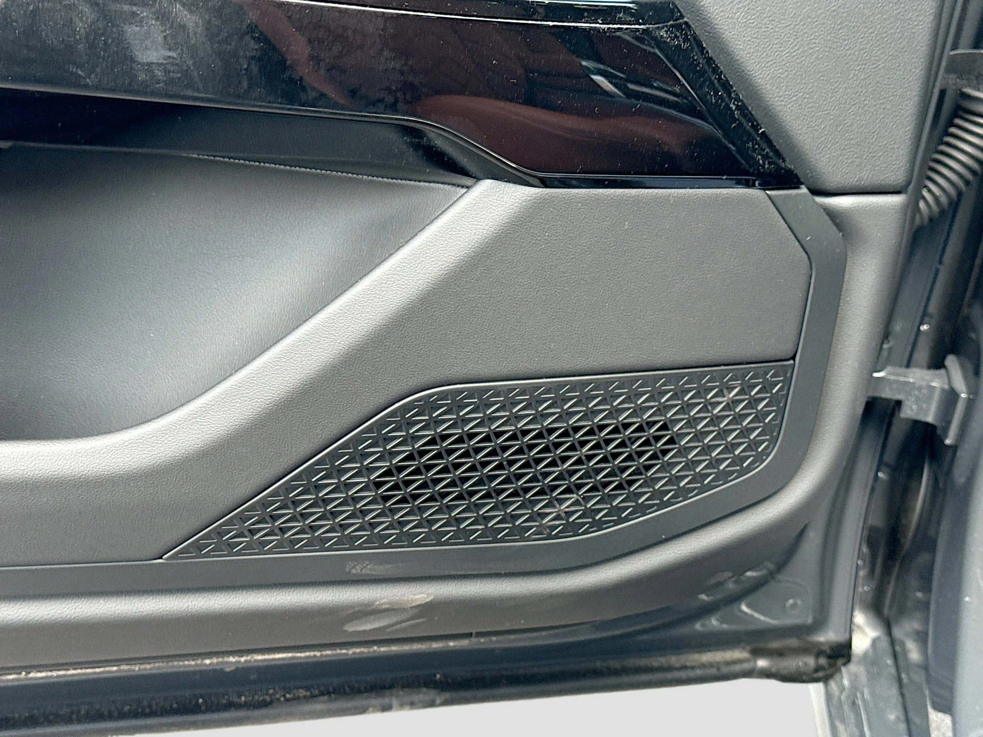 New 2026 Dravit Grey Metallic BMW 760i xDrive image 24