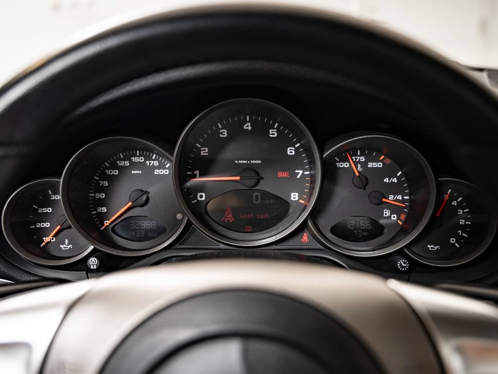 Used 2005 Seal Grey Porsche Carrera image 29