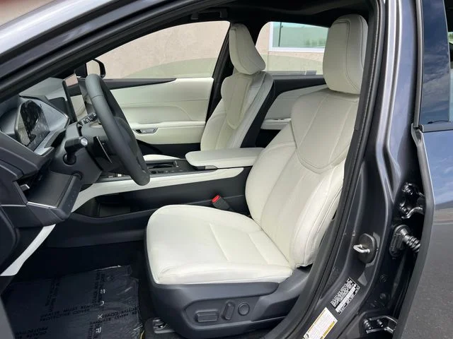 New 2026 Cloudburst Gray Lexus PREMIUM image 37