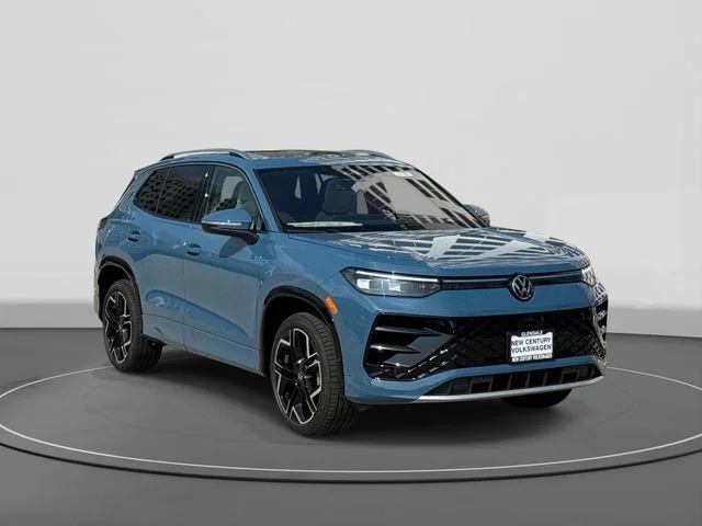 2026 Volkswagen Tiguan 2.0T SEL R-Line Turbo 4Motion's photo
