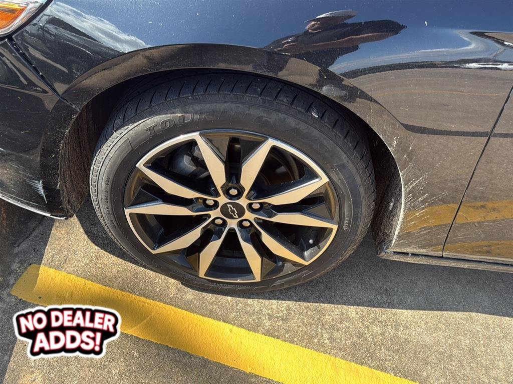 Used 2023 Mosaic Black Metallic Chevrolet RS image 3