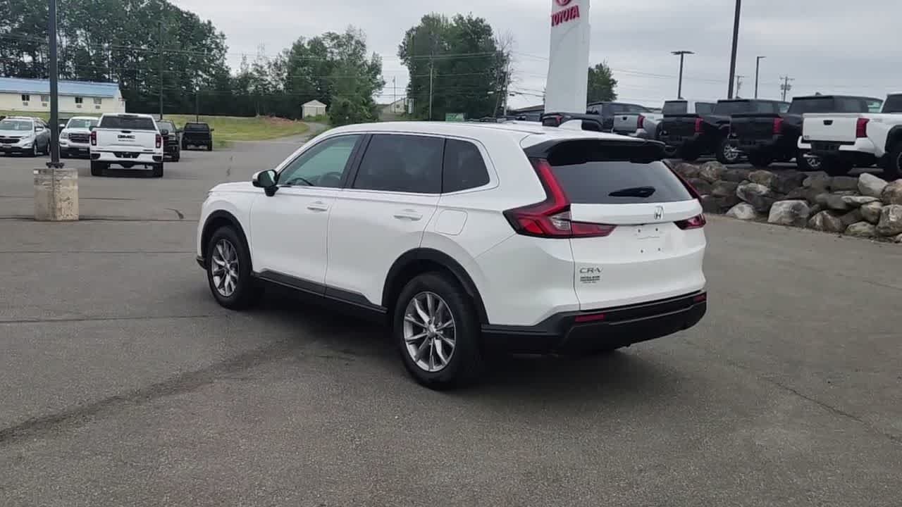 Used 2025 Platinum White Pearl Honda EX image 8