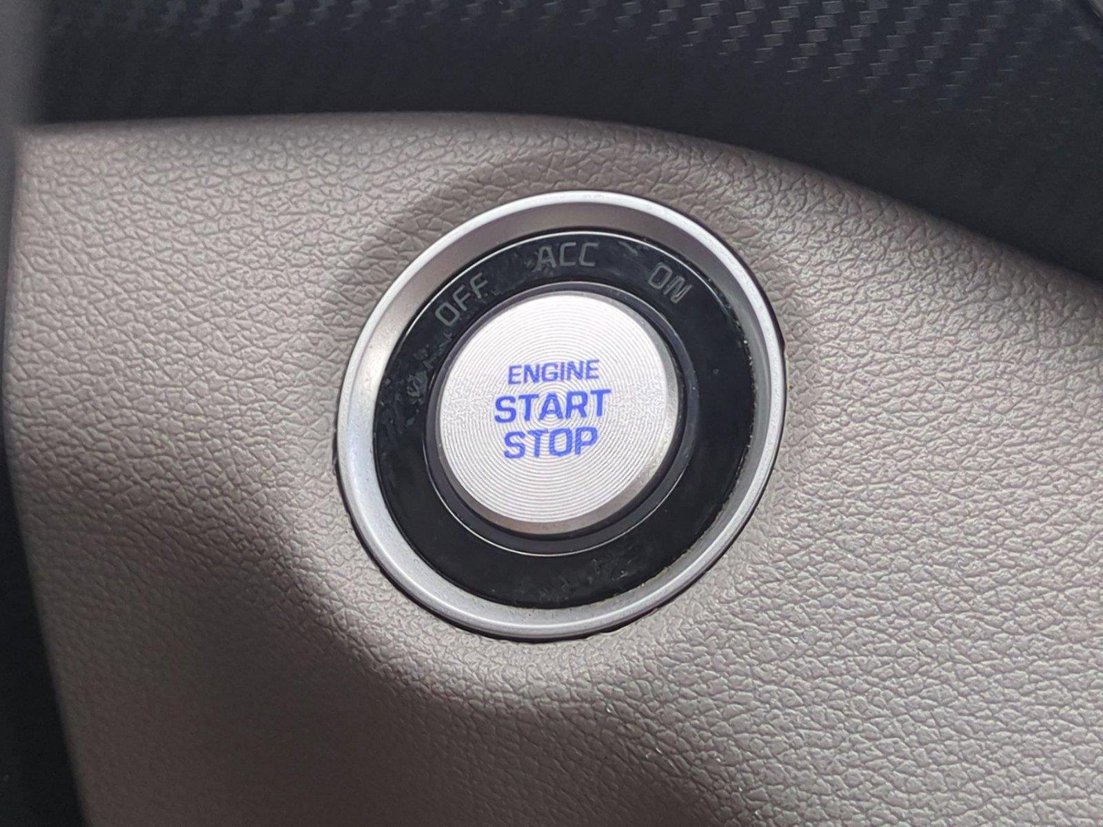 Used 2019 White Pearl Hyundai SEL image 30