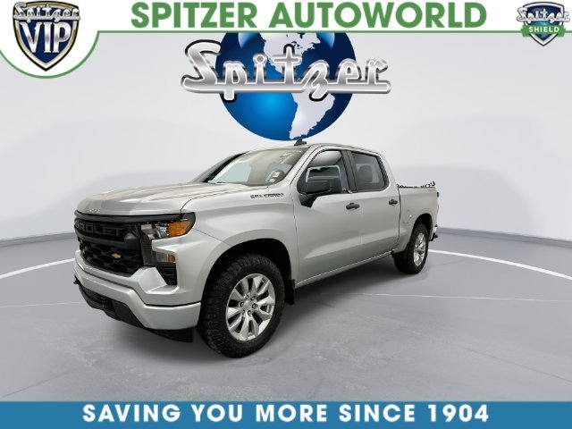 Used 2022 Silver Chevrolet Custom image 6