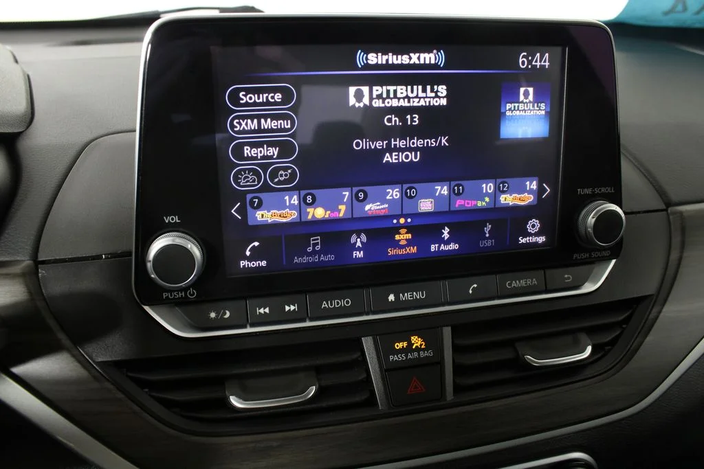 Used 2025 Red Nissan 2.5 SV image 26