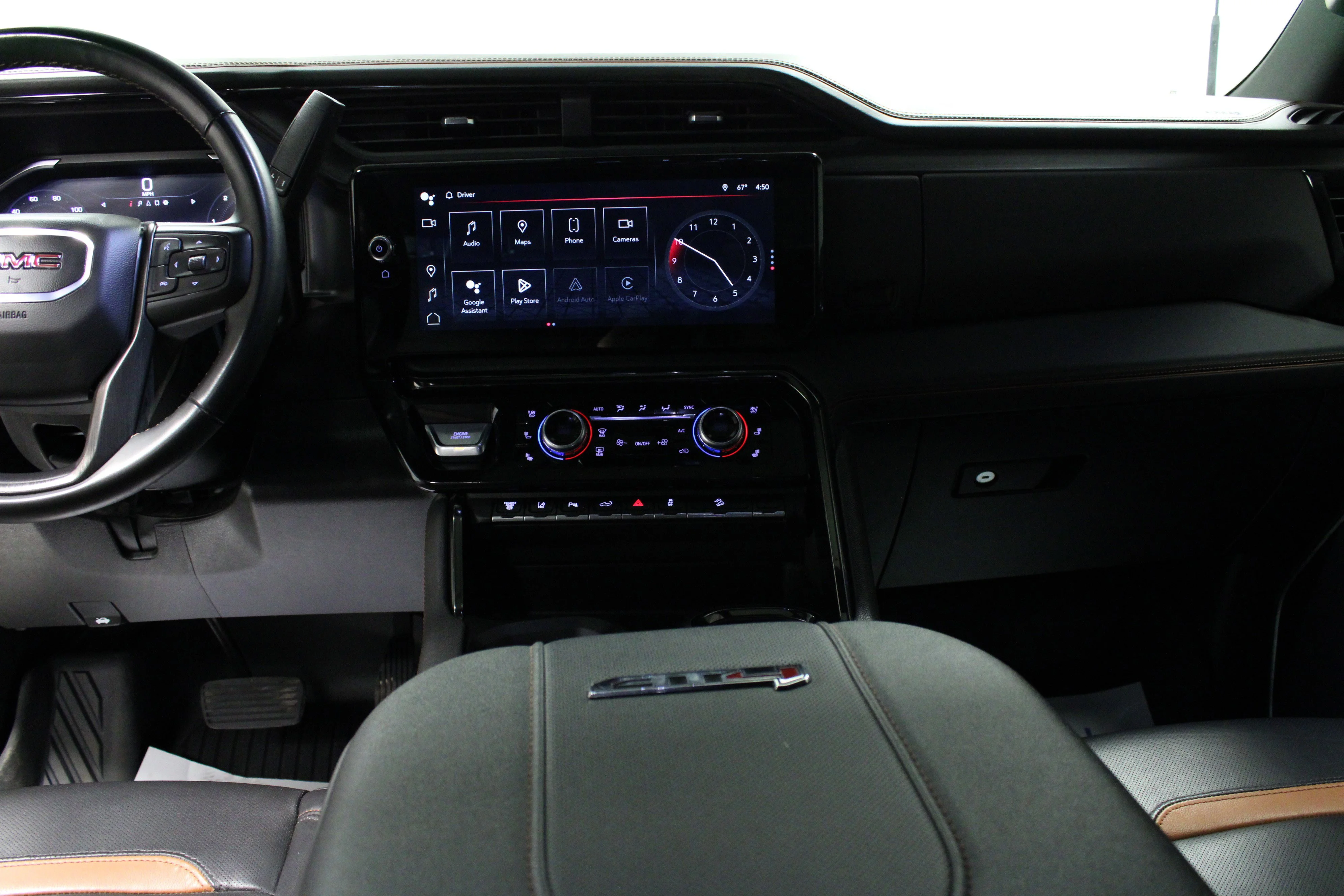 Used 2024 Sterling Metallic GMC AT4 image 18