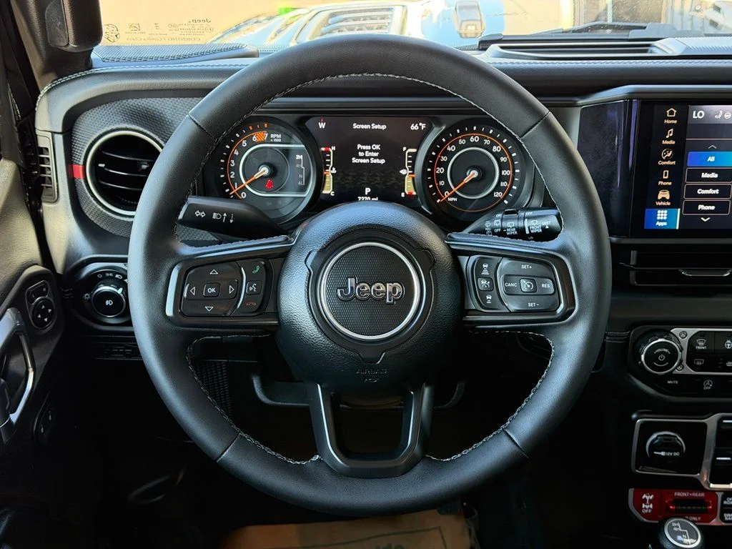 Used 2025 Black Jeep Rubicon image 18