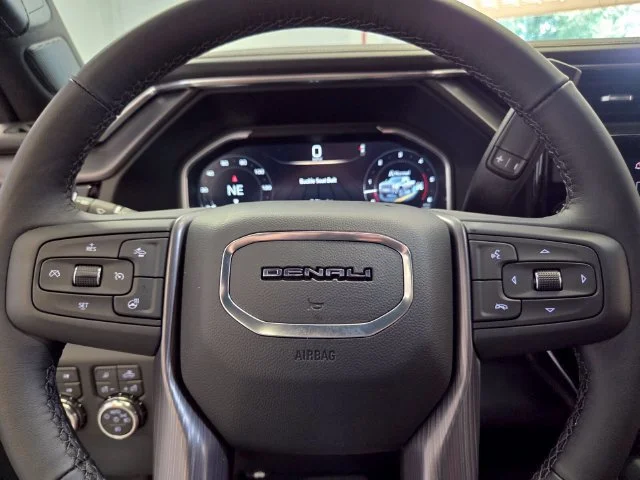 New 2026 Glacier White Tricoat GMC Denali Ultimate image 25