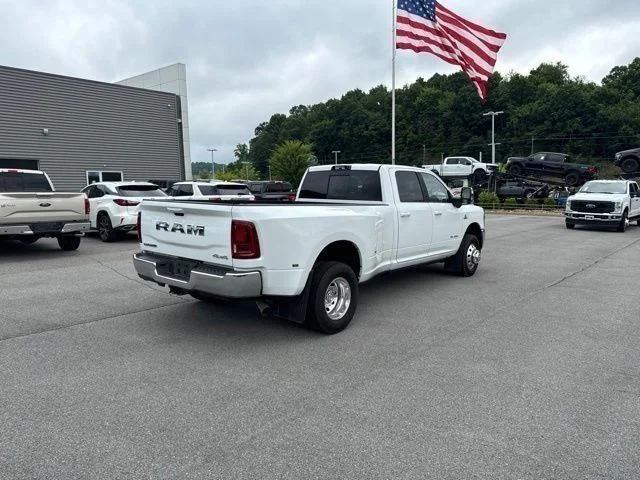 Used 2025 White Ram Laramie image 5