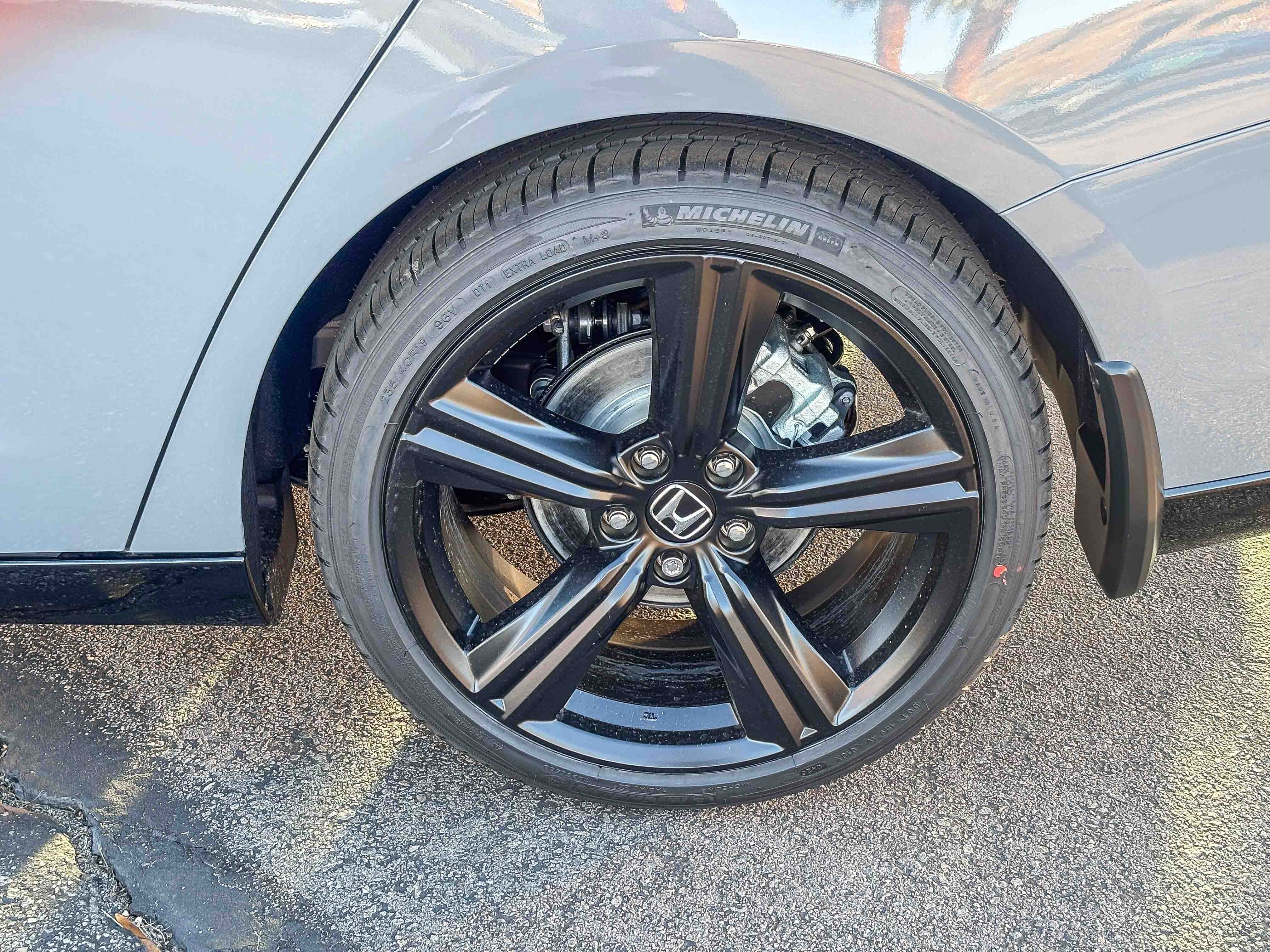 New 2026 Urban Gray Pearl Honda Sport-L image 11
