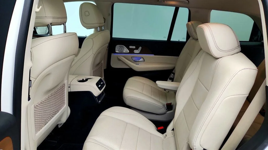 Used 2022 Polar White Mercedes-Benz GLS 450 4MATIC® SUV w/ Warmth & Comfort Pkg & Panorama Roof image 21