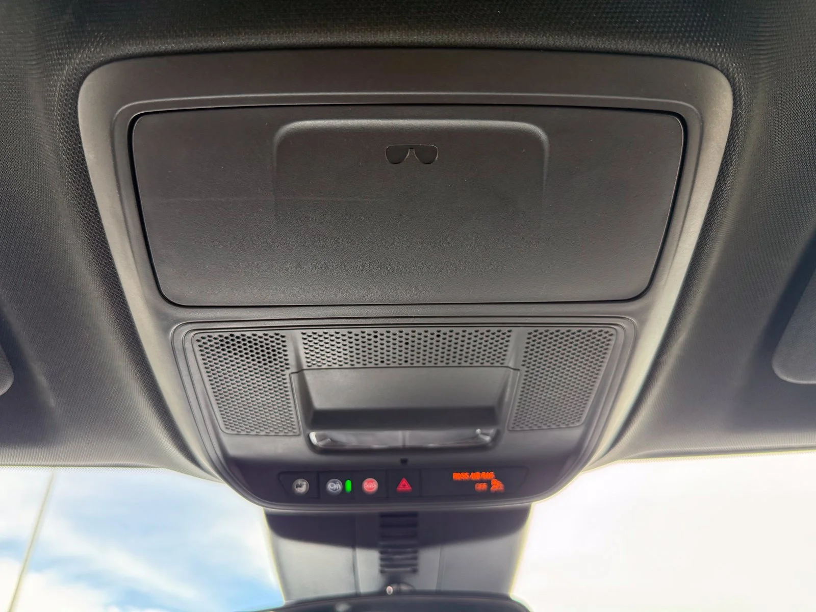 2025 Chevrolet Traverse LT - Photo 20