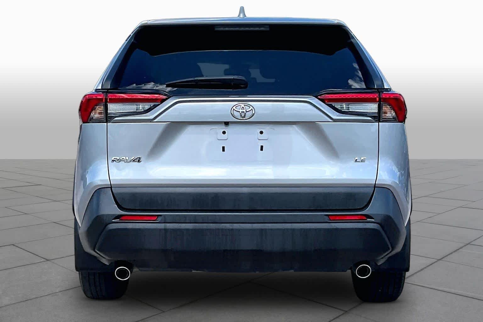 Used 2024 Silver Sky Metallic Toyota LE image 5