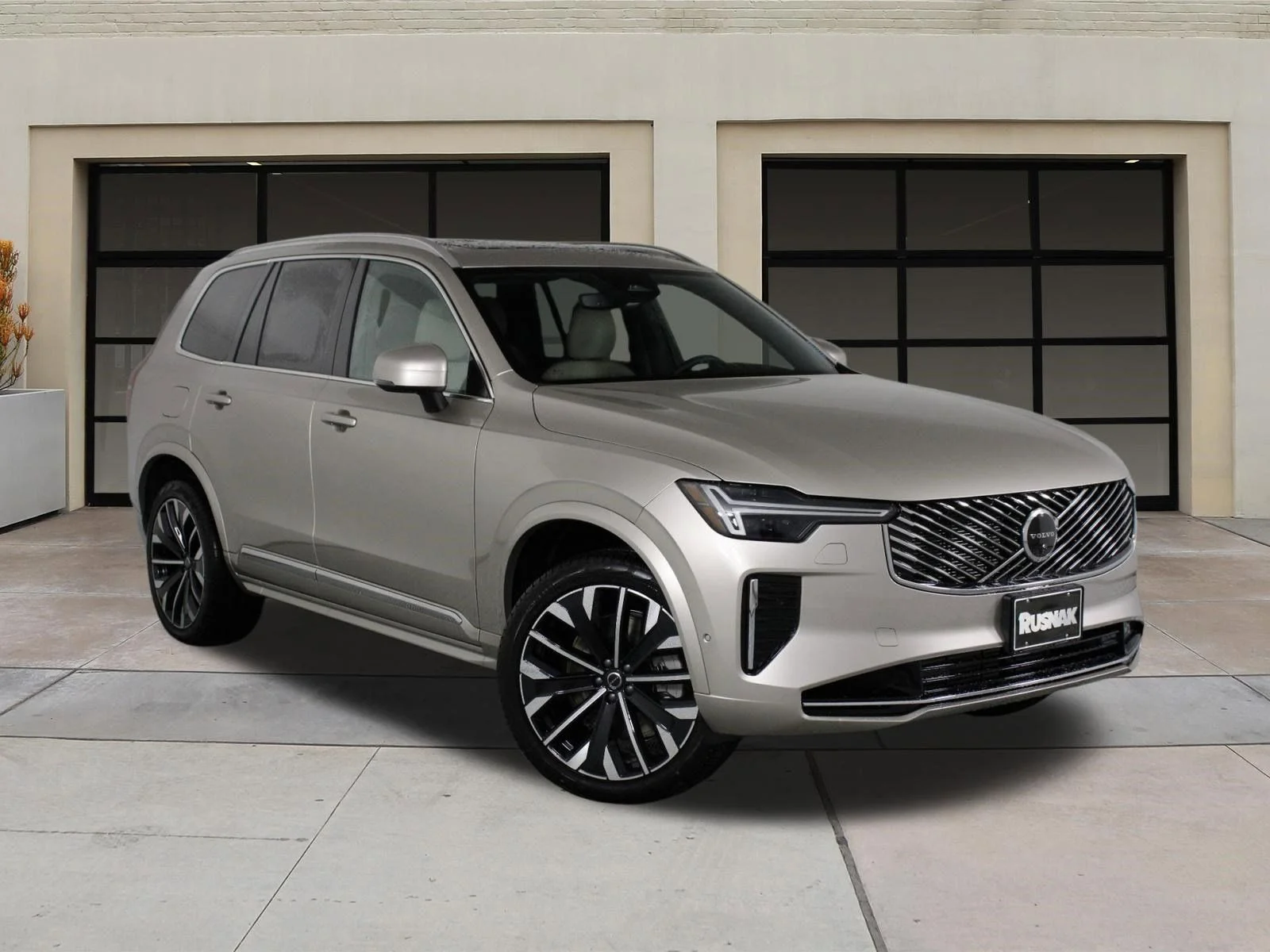 New 2026  Volvo T8 Plus image 19