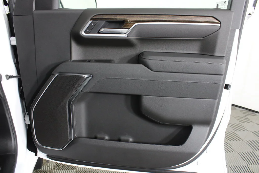 2026 GMC Sierra 1500 SLE - Photo 8