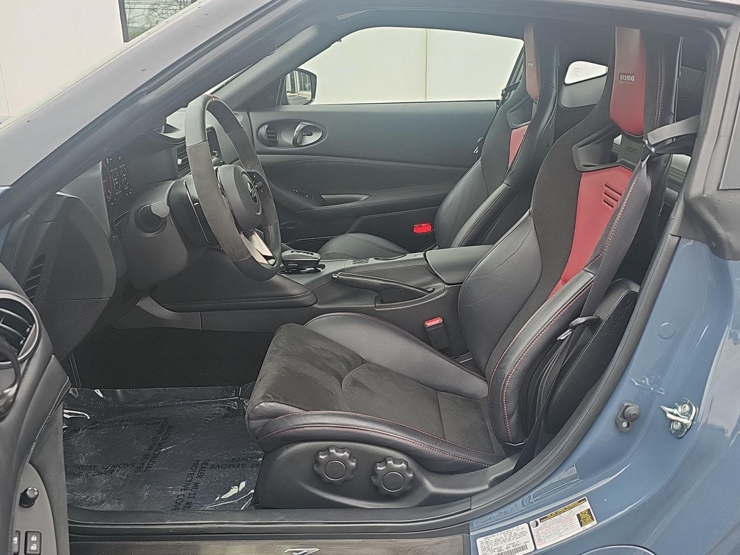 Used 2024 Stealth Gray/Super Black Nissan NISMO image 12