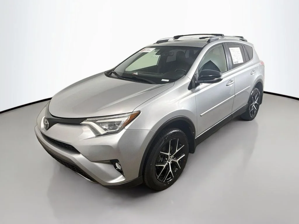 Used 2018 Silver Sky Metallic Toyota SE image 3