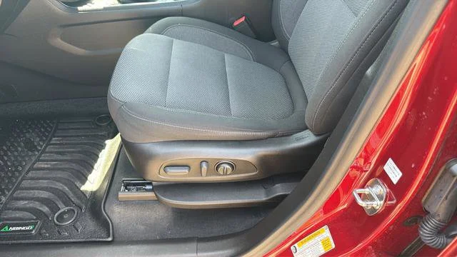2023 Chevrolet Traverse 1LT - Photo 29