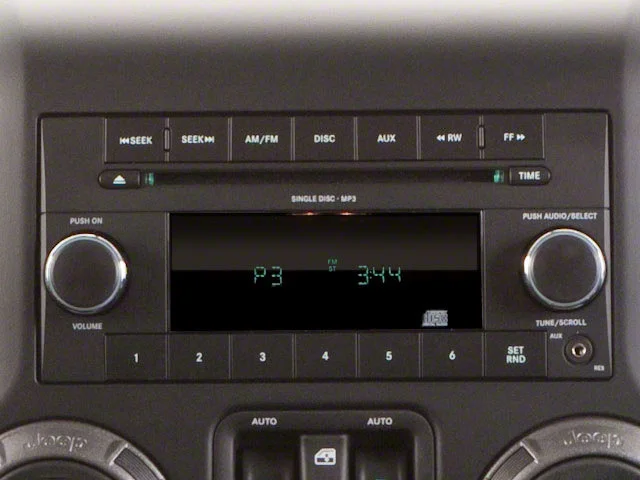 Used 2010 Black Jeep Rubicon image 13