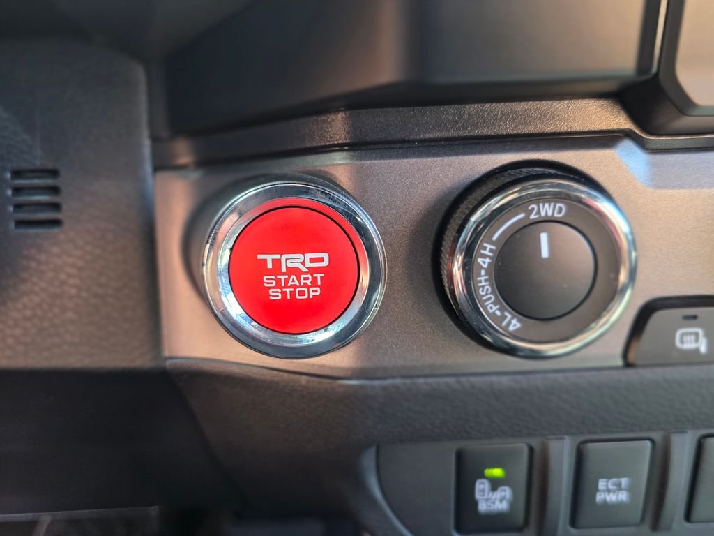 2020 Toyota Tacoma TRD Sport - Photo 34