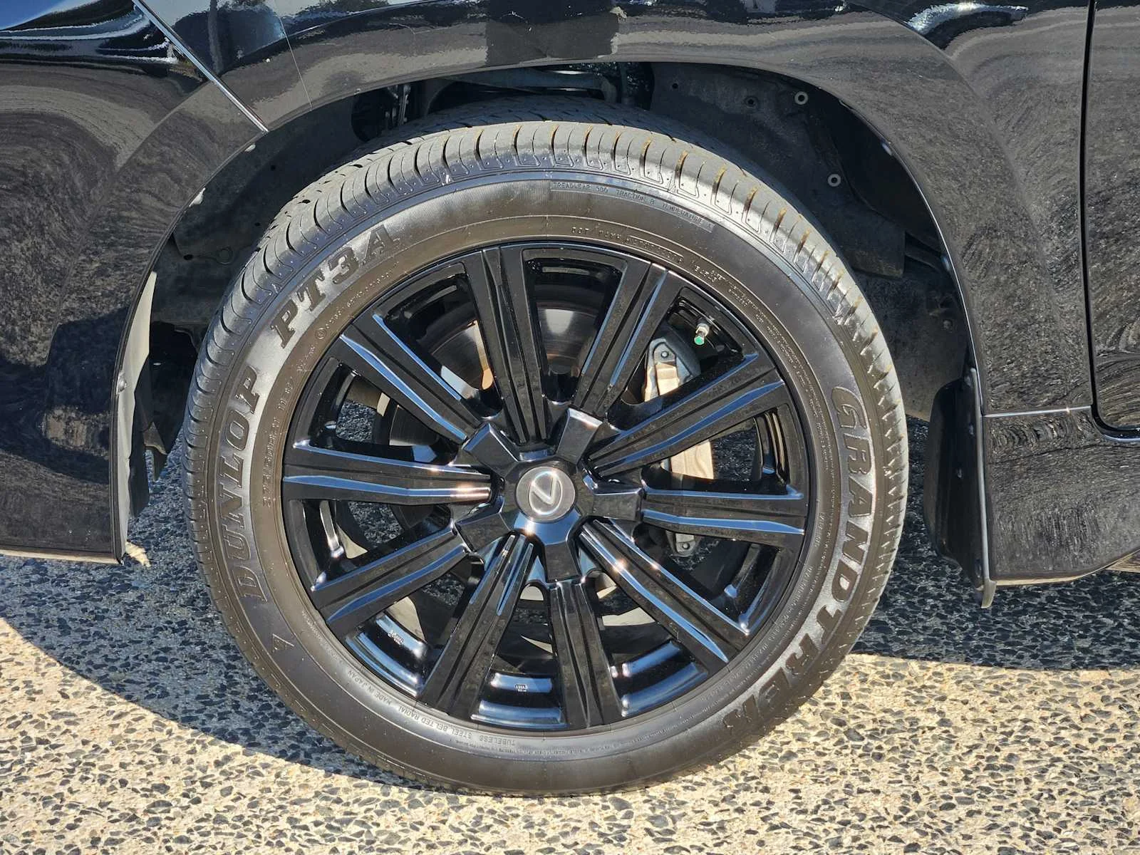 Used 2021 Black Onyx Lexus  image 7